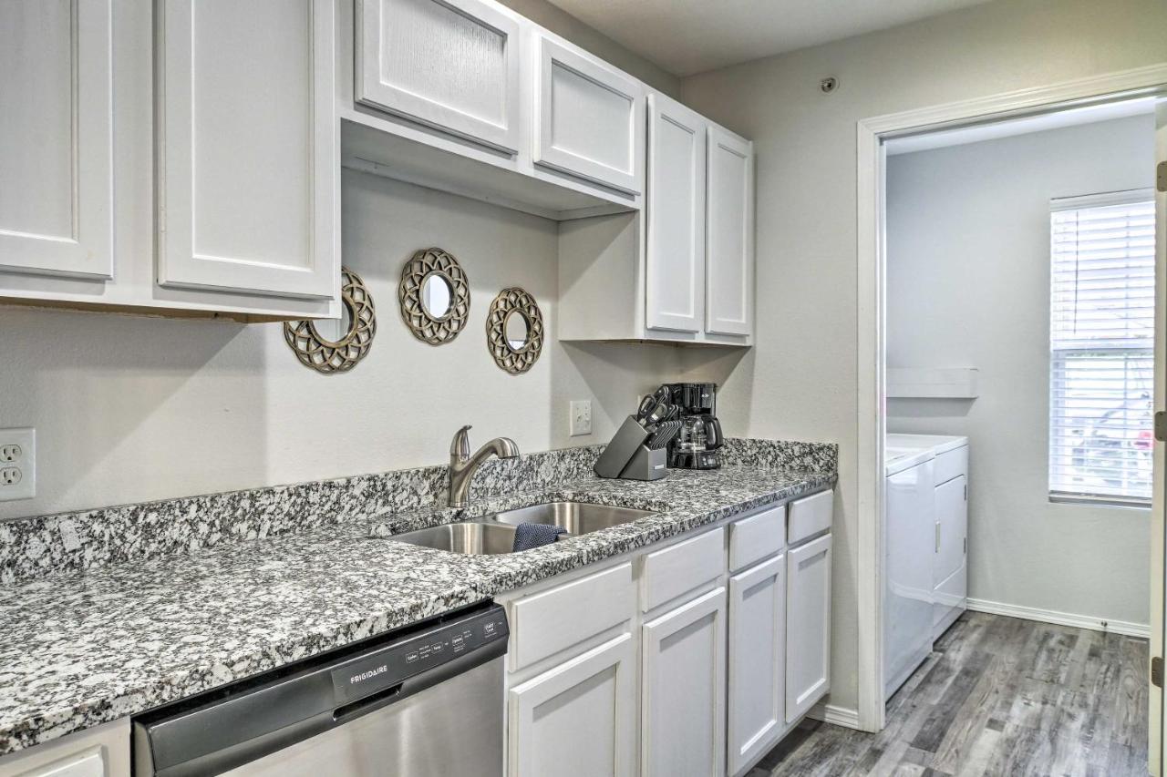 Centrally Located Brandon Condo With Pool Access Branson Exterior foto